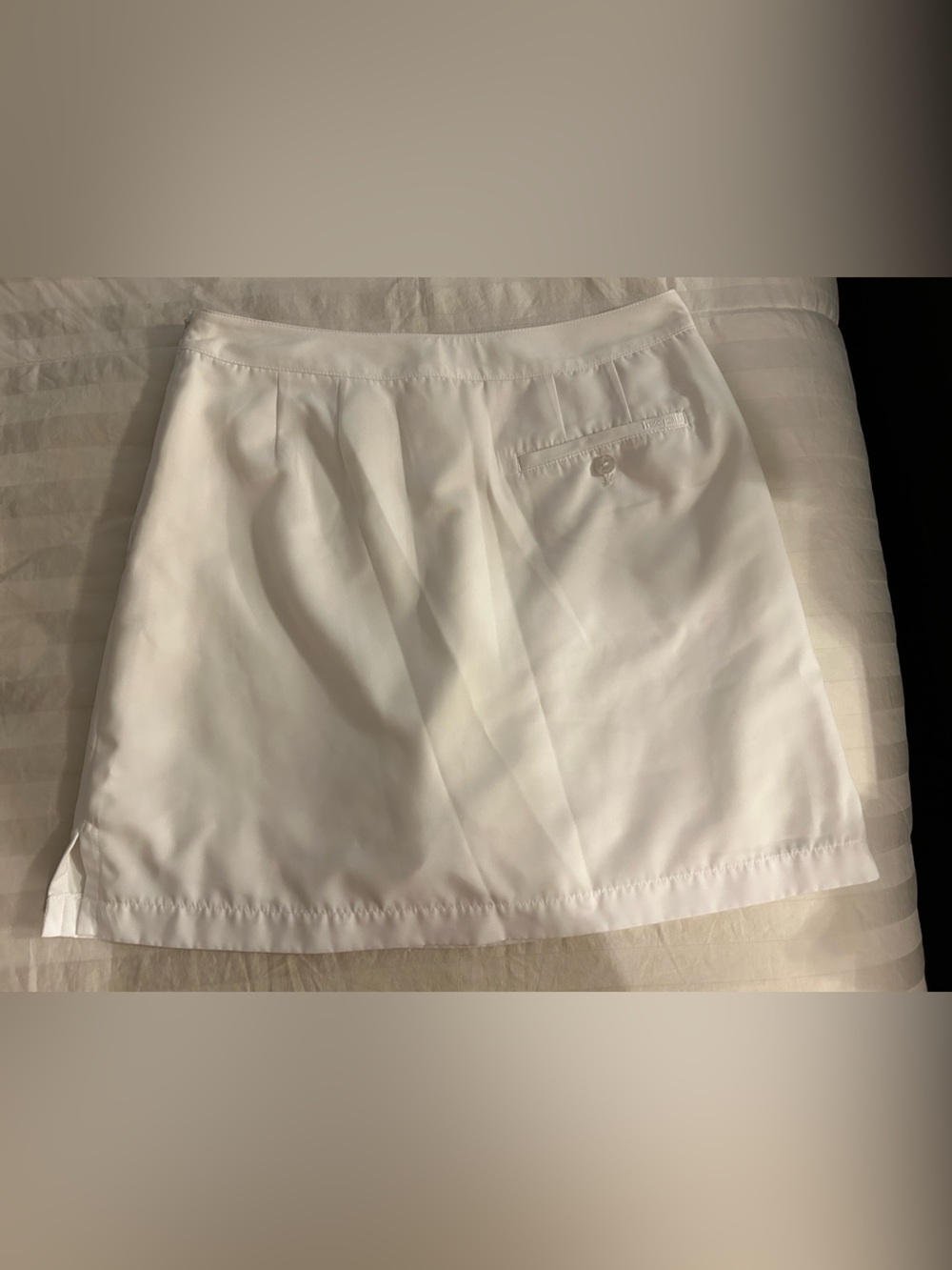 3 Golf Skirts Skorts Size 8 White & Black Tail Greg Norman Liz Golf - Picture 7 of 12
